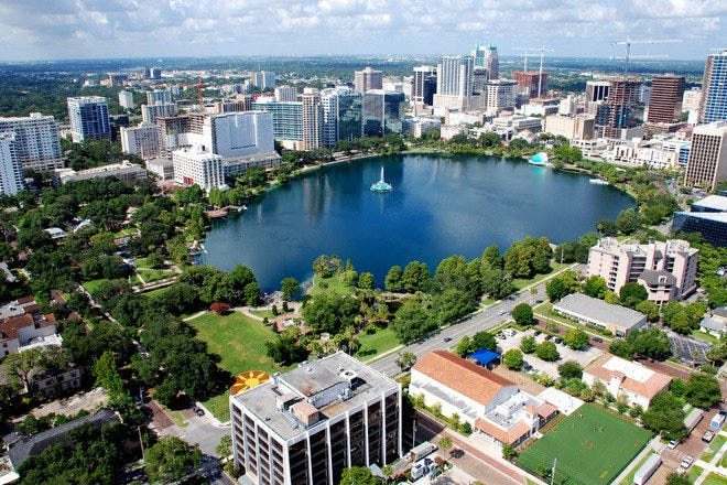 Lake Eola Park